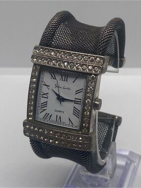 Vintage Susan Lucci Crystal Accent Silver-Tone Mesh Bracelet Watch